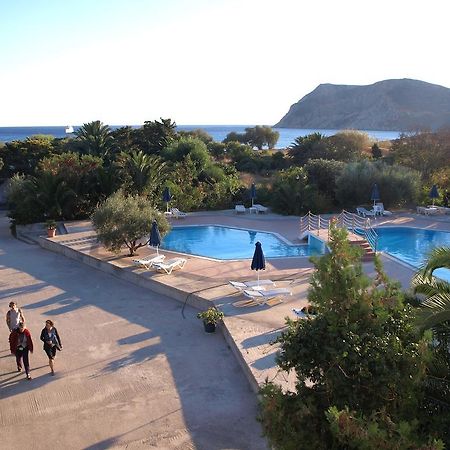 Eristos Beach Hotel Megálon Choríon Kültér fotó